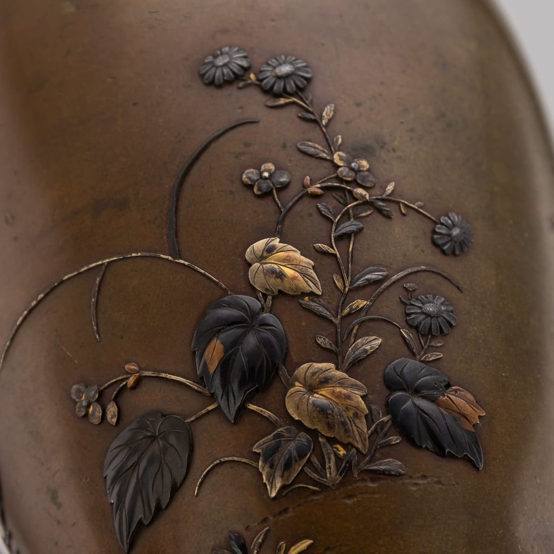ANTIQUE 19thC JAPANESE MEIJI PERIOD MITSUNORIAN INLAID BRONZE OVOID VASE C.1890 - 16