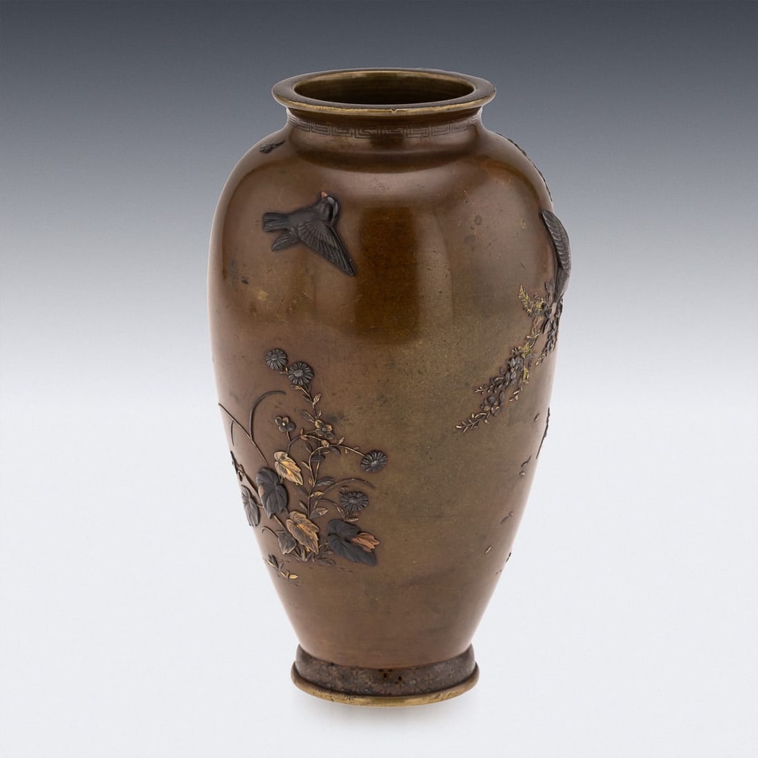 ANTIQUE 19thC JAPANESE MEIJI PERIOD MITSUNORIAN INLAID BRONZE OVOID VASE C.1890 - 4