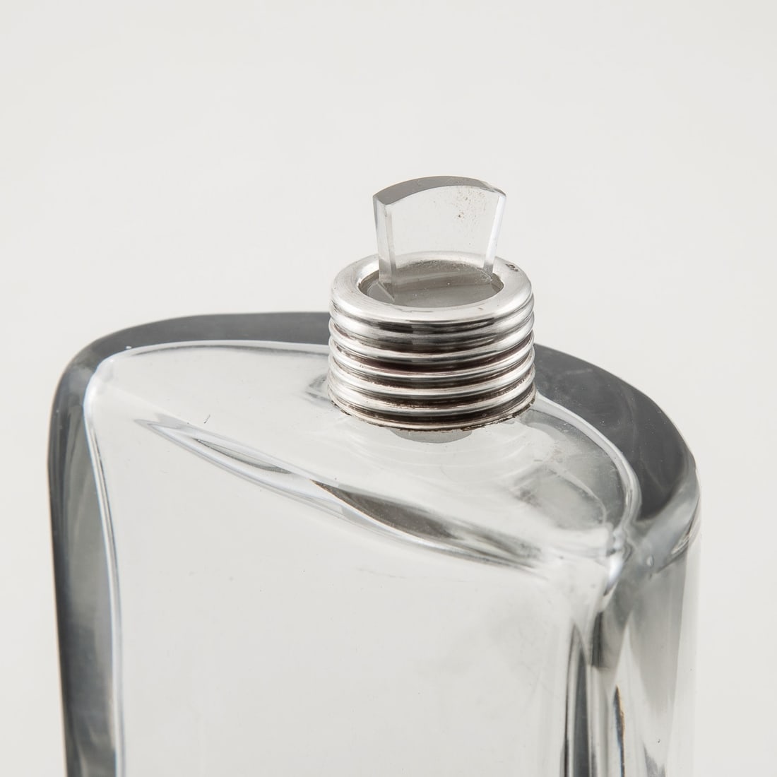 ANTIQUE 20thC ART DECO SOLID SILVER HIS & HERS PERFUME BOTTLES c.1920 - 8