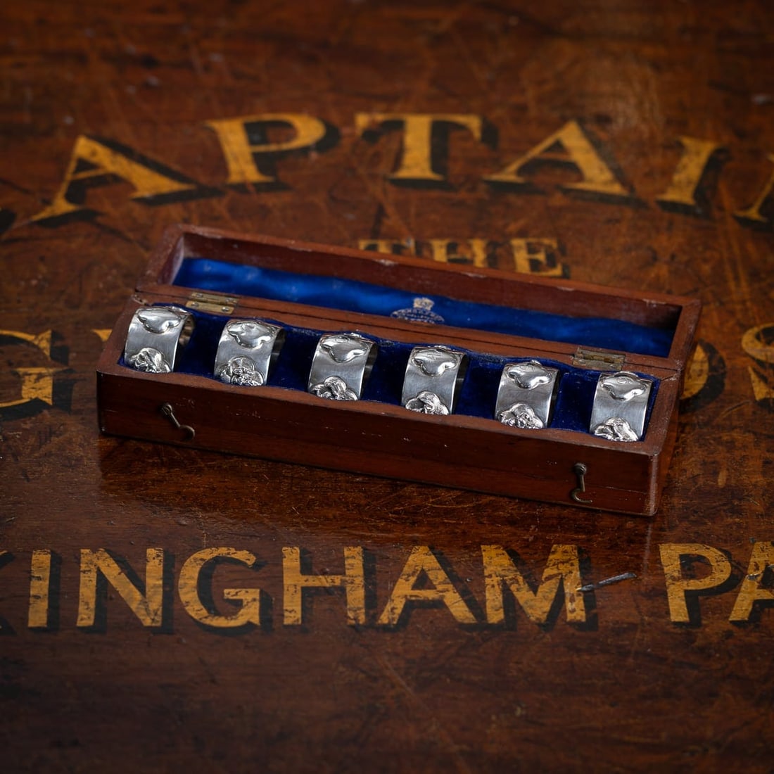 ANTIQUE 19thC INDIAN SOLID SILVER CASED SET OF SIX NAPKIN RINGS, P ORR & SONS - 2
