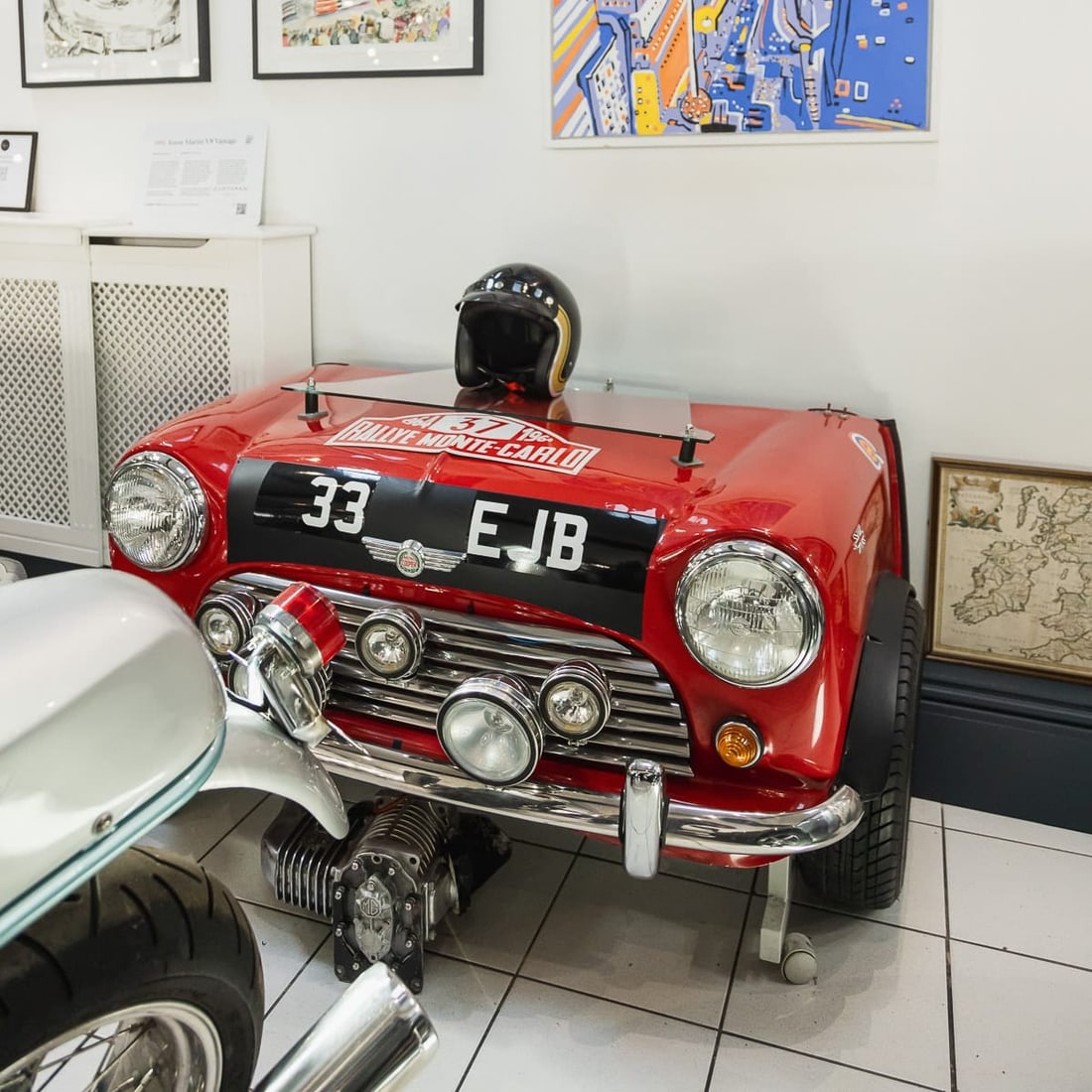 UNUSUAL 1964 MONTE CARLO RALLY REPLICA MINI FRONT END IN THE FORM OF A DESK - 7