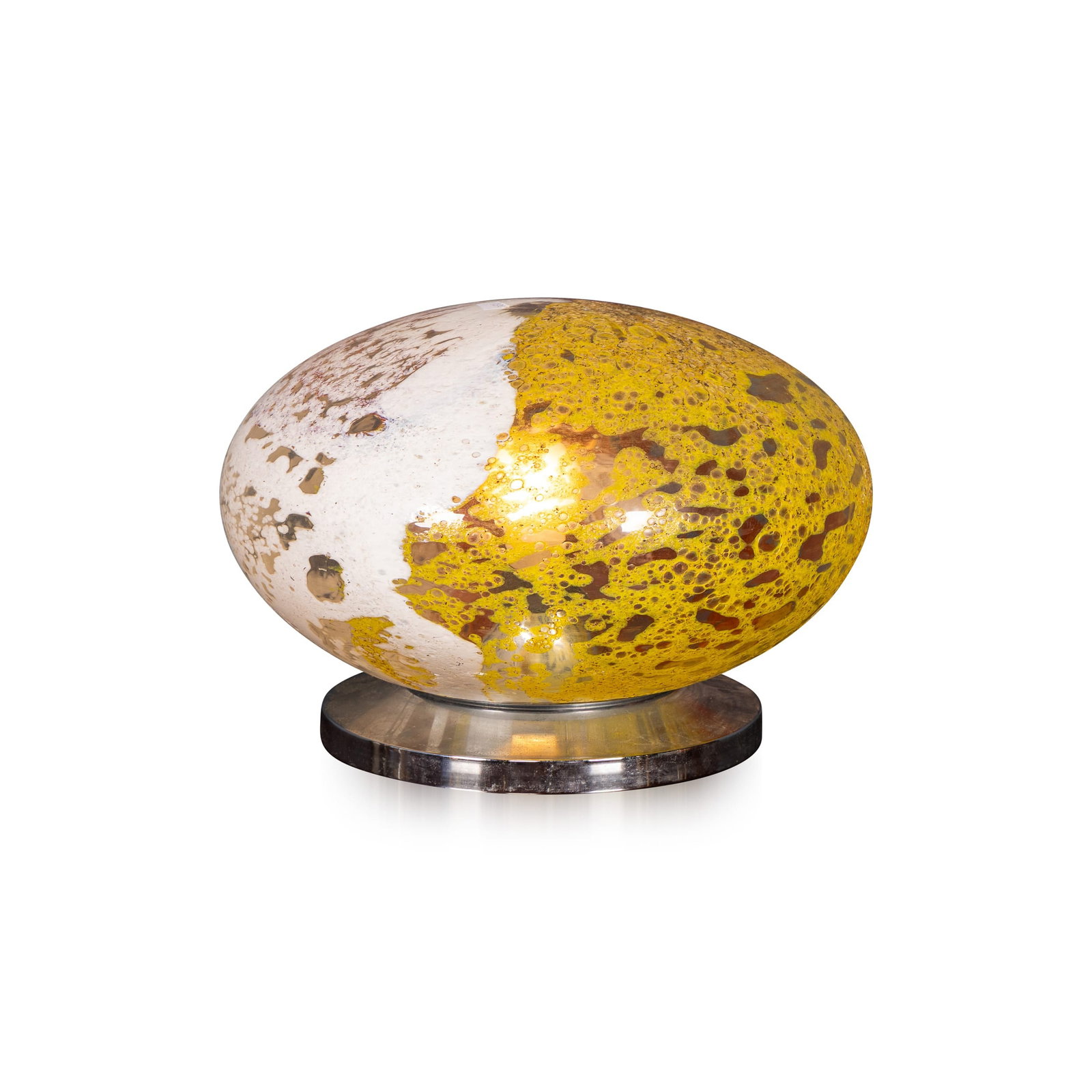 VINTAGE 20thC ITALIAN MURANO ART GLASS TABLE LAMP c.1970: A striking Murano art glass table lamp dating to the 1970s, crafted on the island of Murano, Italy. The lamp features an elegant oval form resting on a polished chrome base. The hand-blown glass