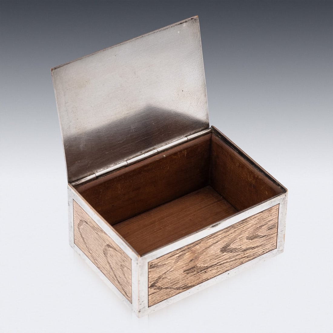 20thC AMERICAN SILVER PLATED TROMPE I'OEIL CIGARETTE BOX, TIFFANY & CO c.1910 - 9