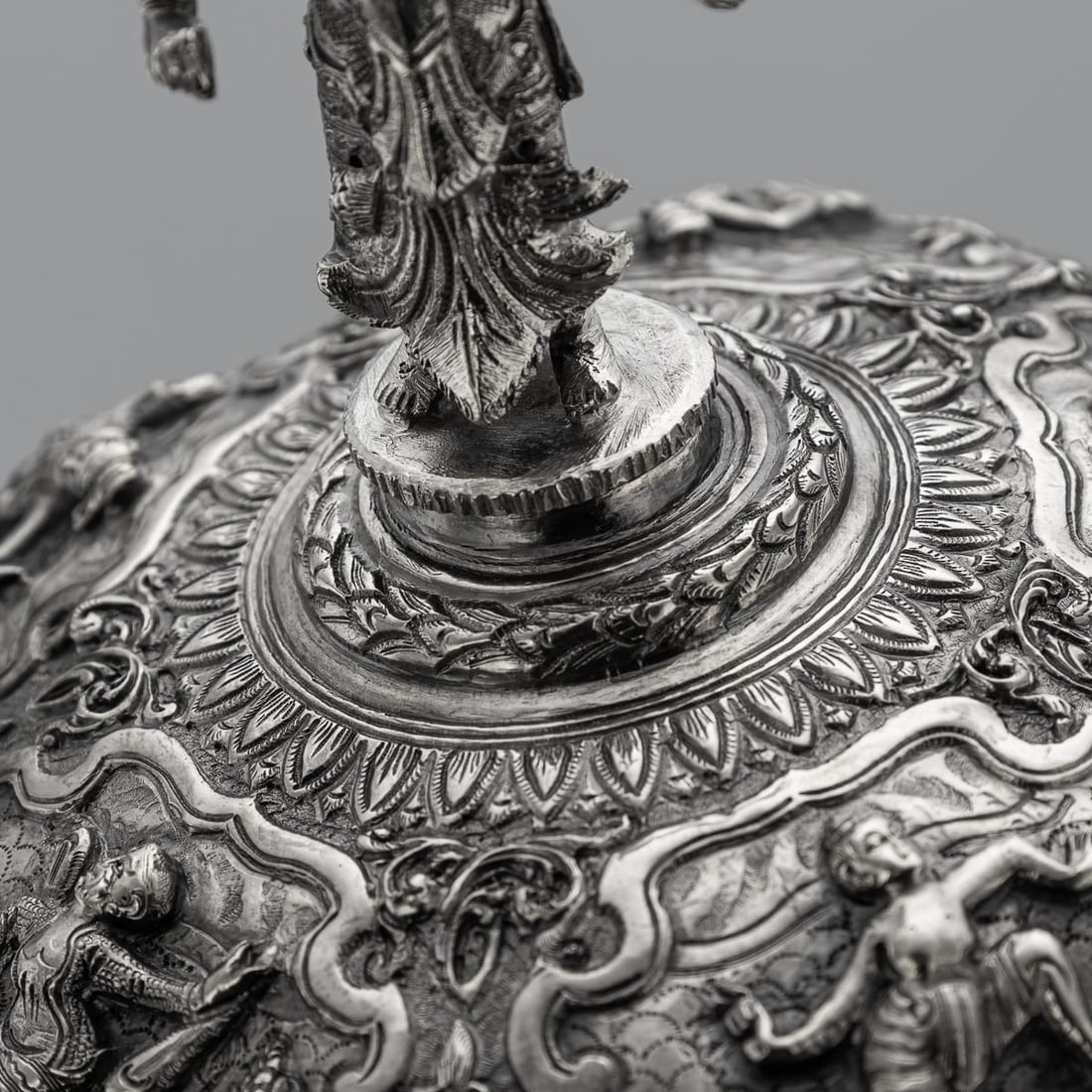 ANTIQUE 19thC BURMESE SOLID SILVER BETEL BOX ON STAND, RANGOON c.1890 - 13