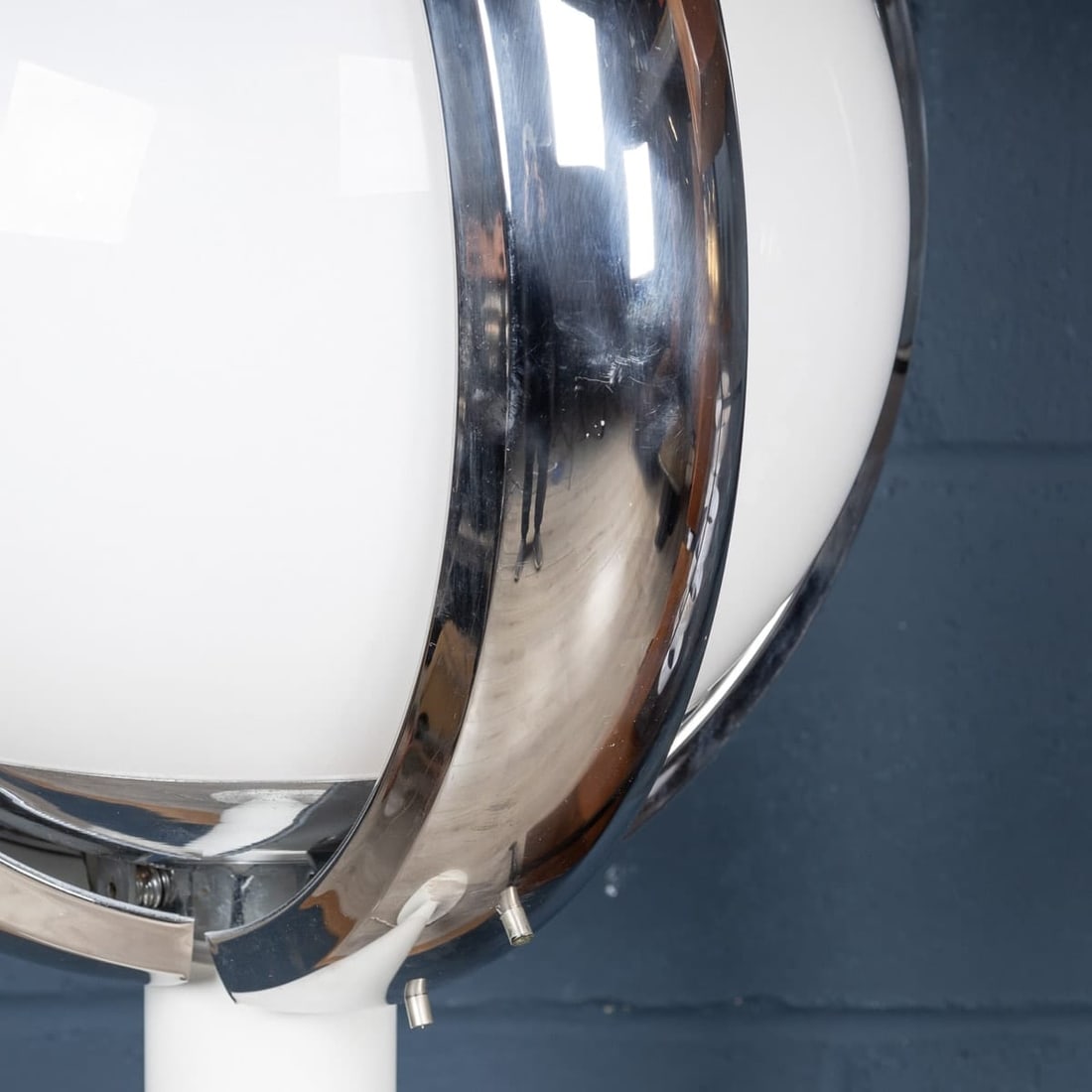 A 20th CENTURY ITALIAN "SPACE AGE" FLOOR LAMP WITH HAND BLOWN VENETIAN GLASS - 10