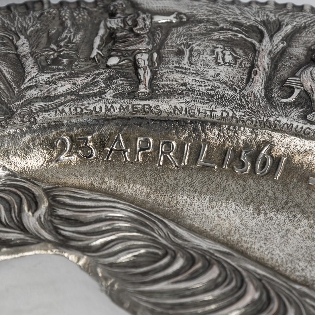 ANTIQUE 19thC VICTORIAN SILVER PLATED SHAKESPEARE CHARGER, ELKINGTON c.1850 - 17