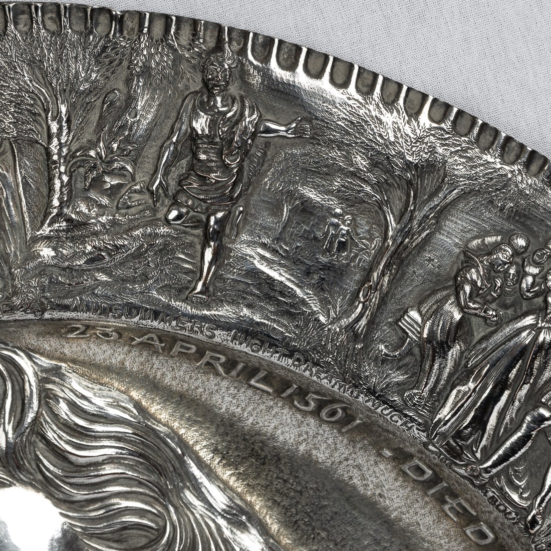 ANTIQUE 19thC VICTORIAN SILVER PLATED SHAKESPEARE CHARGER, ELKINGTON c.1850 - 5