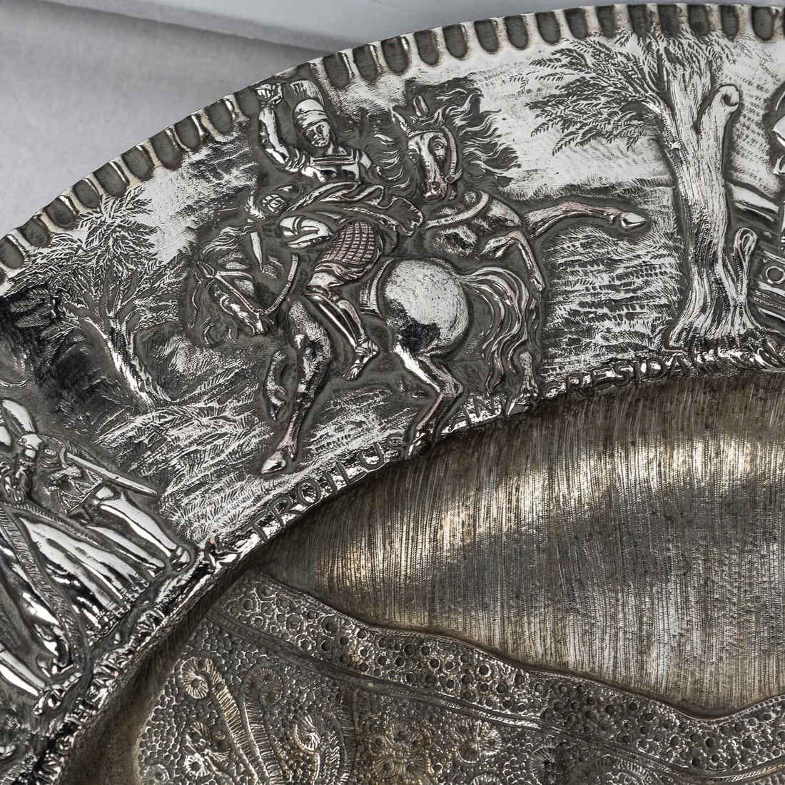ANTIQUE 19thC VICTORIAN SILVER PLATED SHAKESPEARE CHARGER, ELKINGTON c.1850 - 8