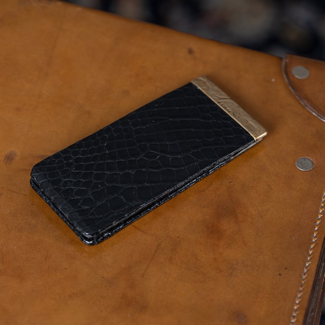 20thC BRITISH SOLID GOLD & BLACK CROCODILE LEATHER CIGAR CASE, ALFRED DUNHILL - 2