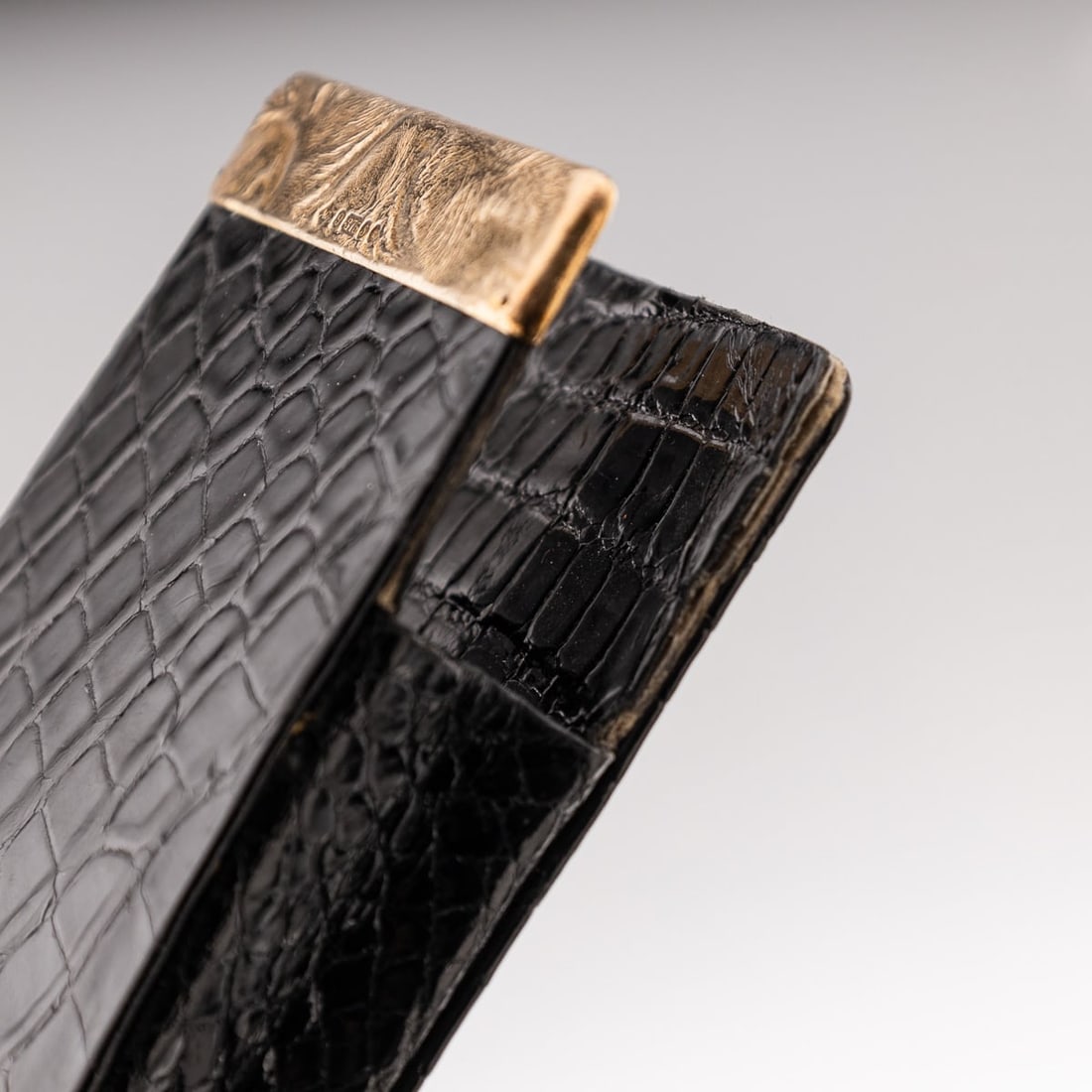 20thC BRITISH SOLID GOLD & BLACK CROCODILE LEATHER CIGAR CASE, ALFRED DUNHILL - 9