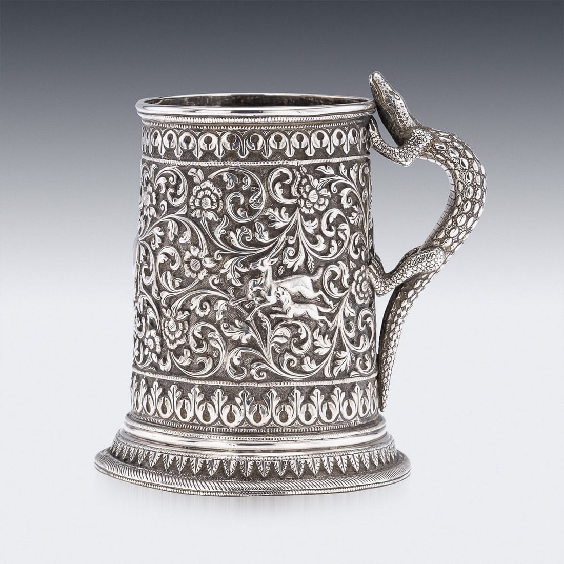 ANTIQUE 19thC INDIAN KUTCH SOLID SILVER MUG, OOMERSI MAWJI BHUJ c.1890 - 2