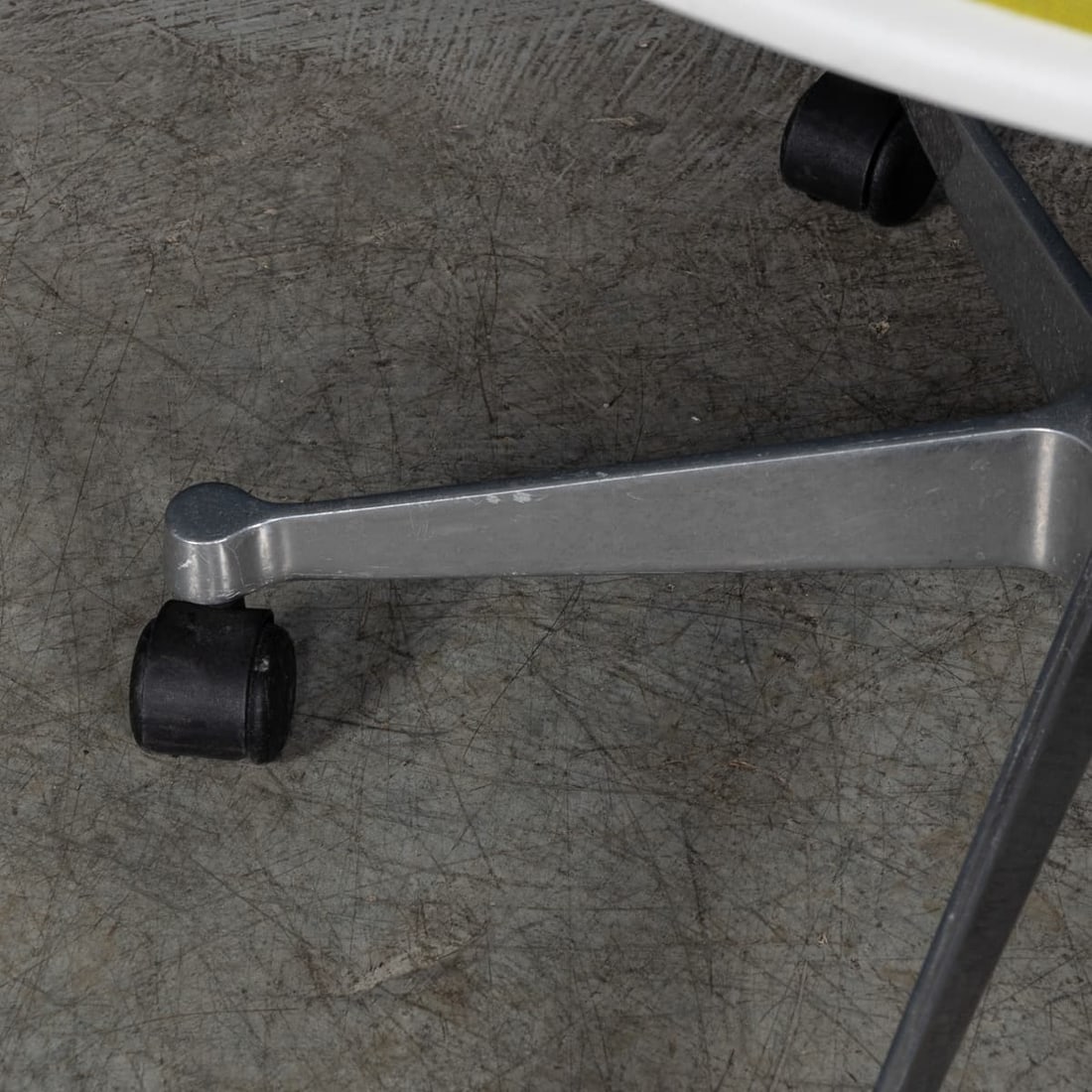 VINTAGE 20thC WHITE OFFICE CHAIR BY VITRA, EUROPE - 10