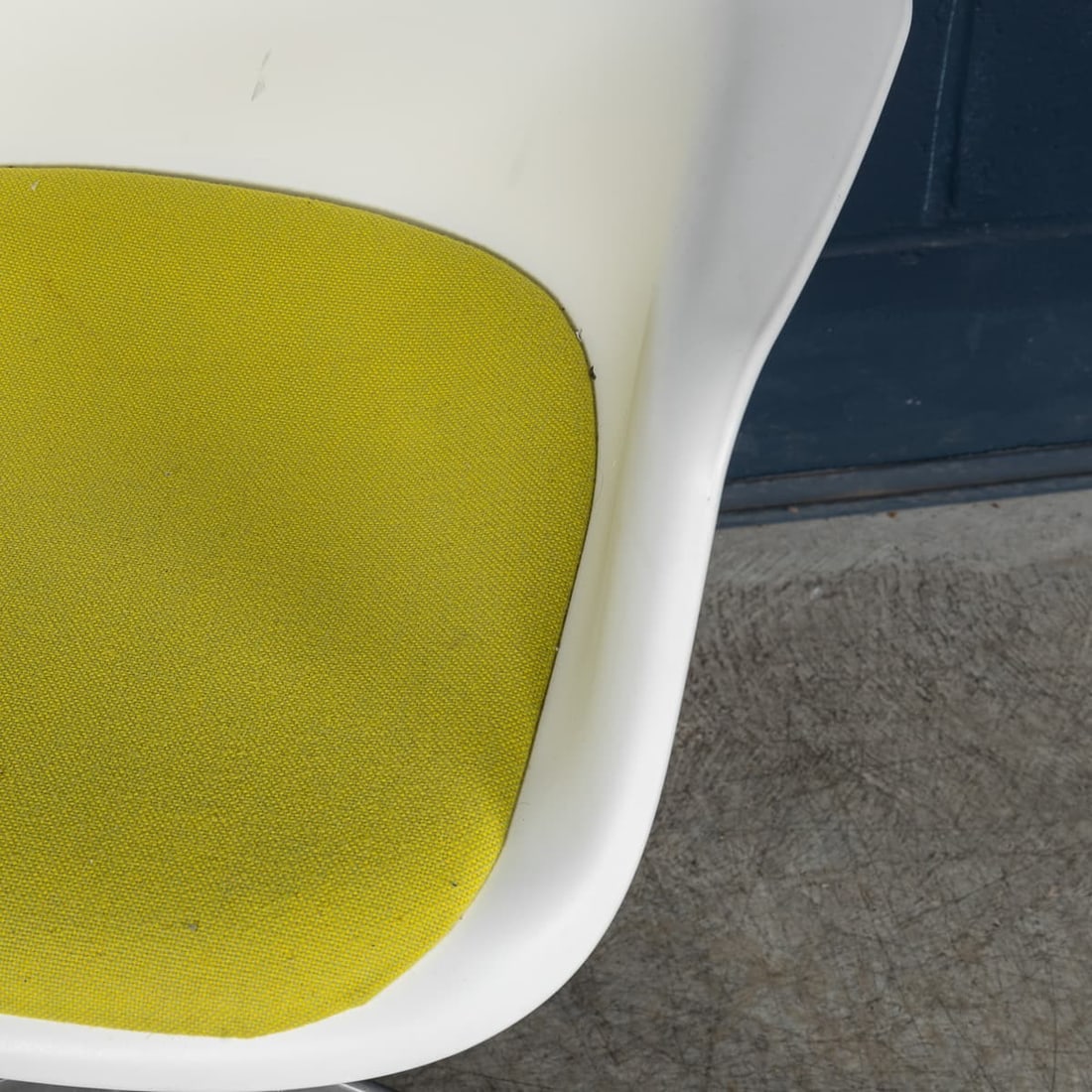 VINTAGE 20thC WHITE OFFICE CHAIR BY VITRA, EUROPE - 7