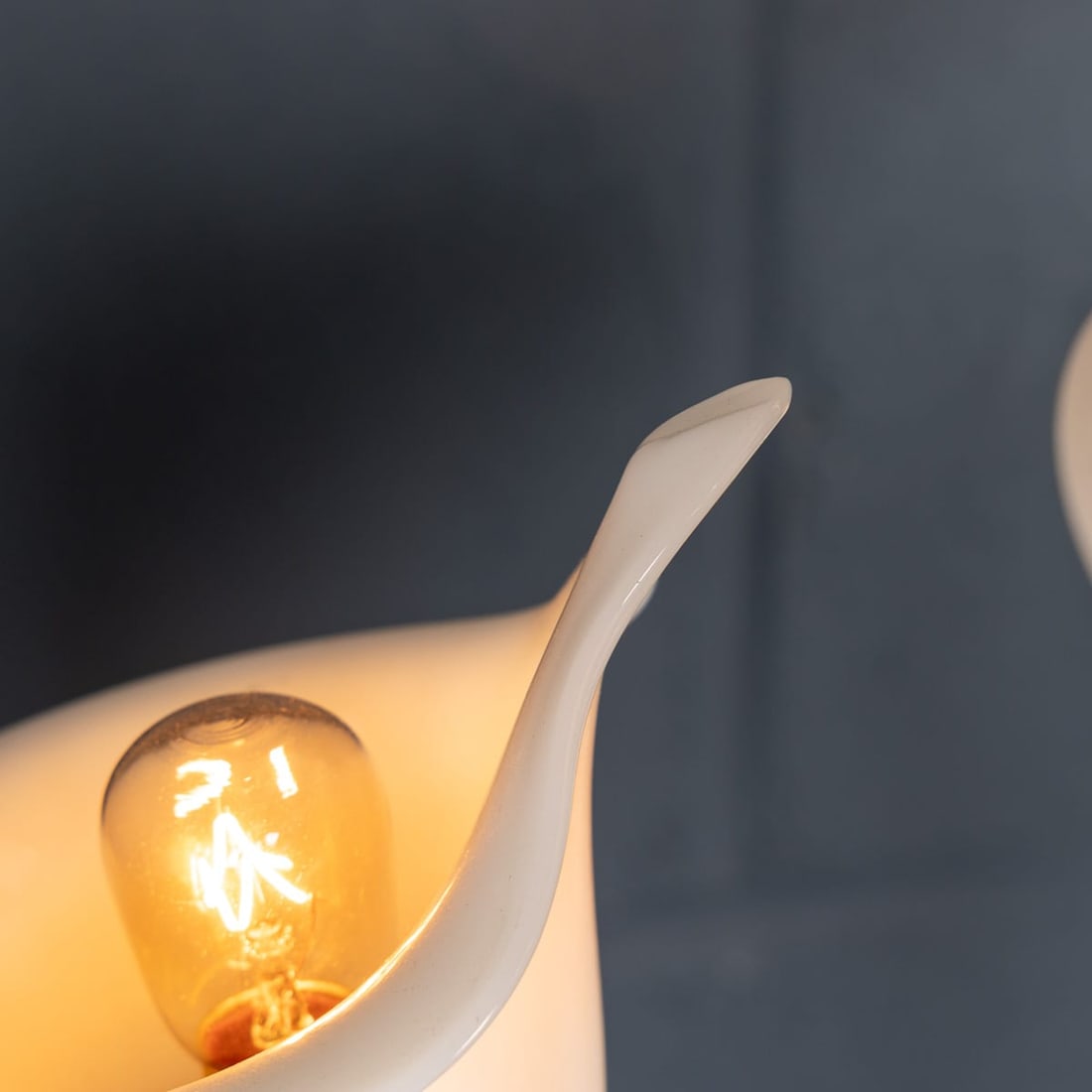 VINTAGE 20thC ITALIAN 'CALLA' FLOOR LAMP BY ANGELO LELLI FOR ARREDOLUCE c.1960 - 13