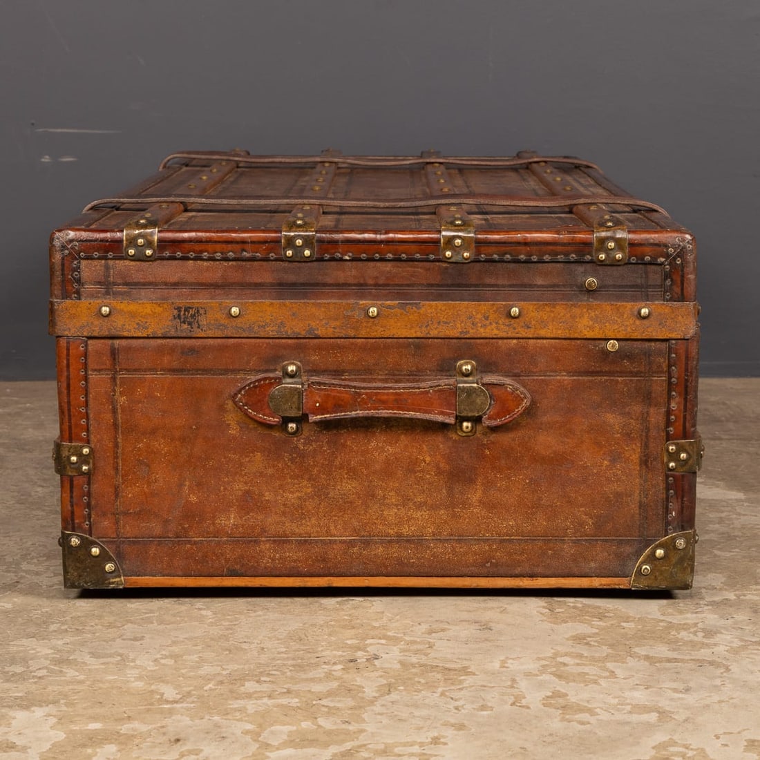 ANTIQUE 19thC VICTORIAN LEATHER TRAVEL TRUNK c.1870 - 3