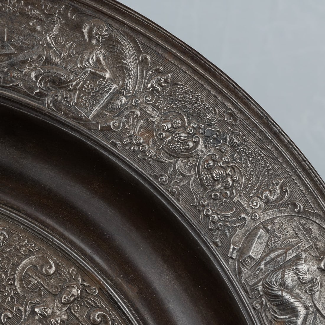ANTIQUE 19thC VICTORIAN IRON REPOUSSE RENAISSANCE "TEMPERANCE" BASIN c.1880 - 15