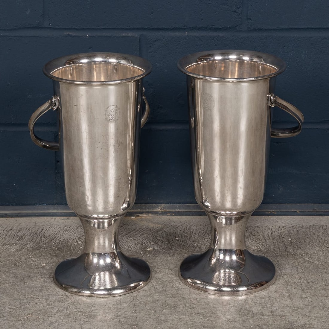 VINTAGE 20thC PAIR OF ENGLISH FLOOR STANDING SILVER PLATED WINE COOLERS - 4