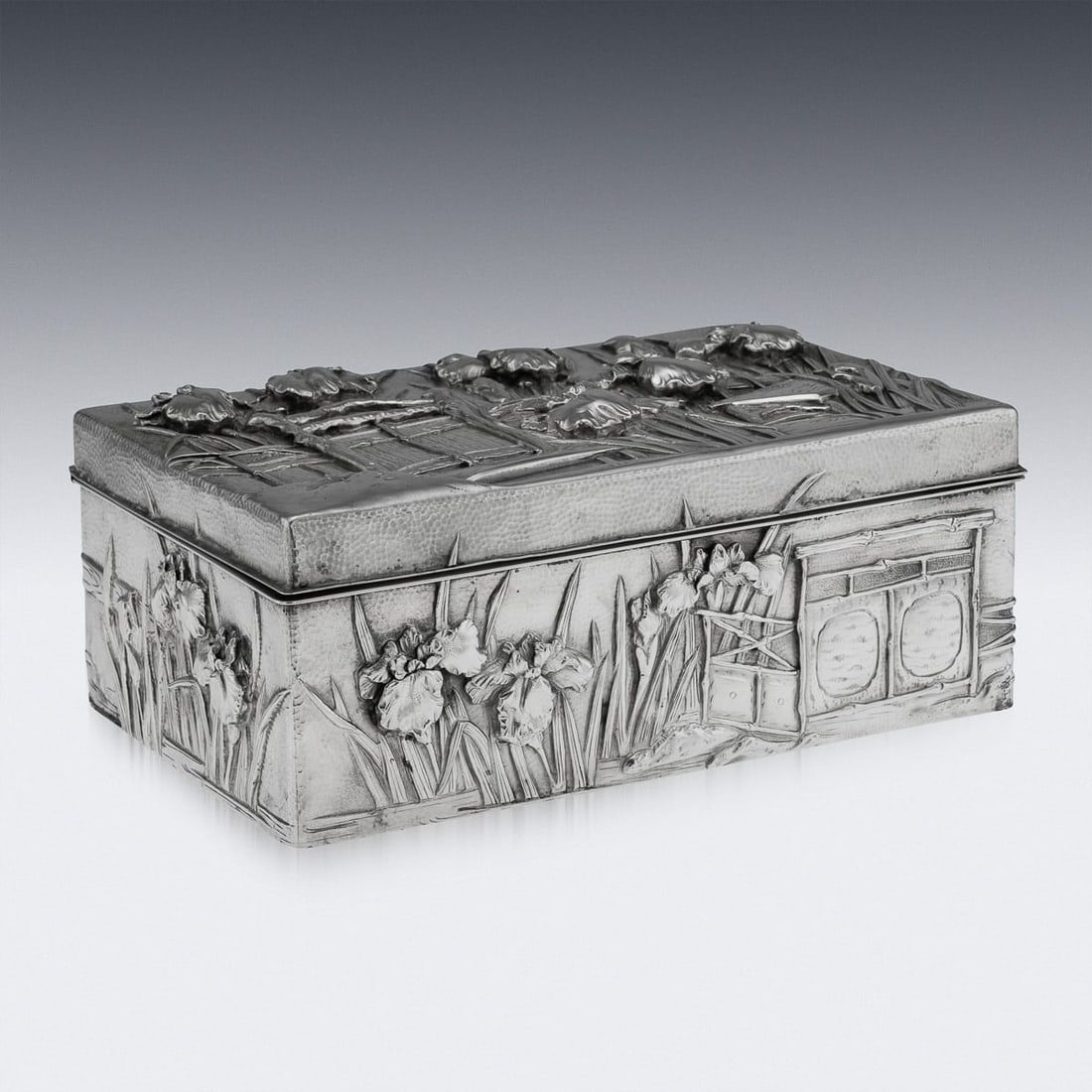 ANTIQUE 20thC JAPANESE MEIJI SOLID SILVER IRIS FLOWER CIGAR BOX, ZUAN c.1900 - 3