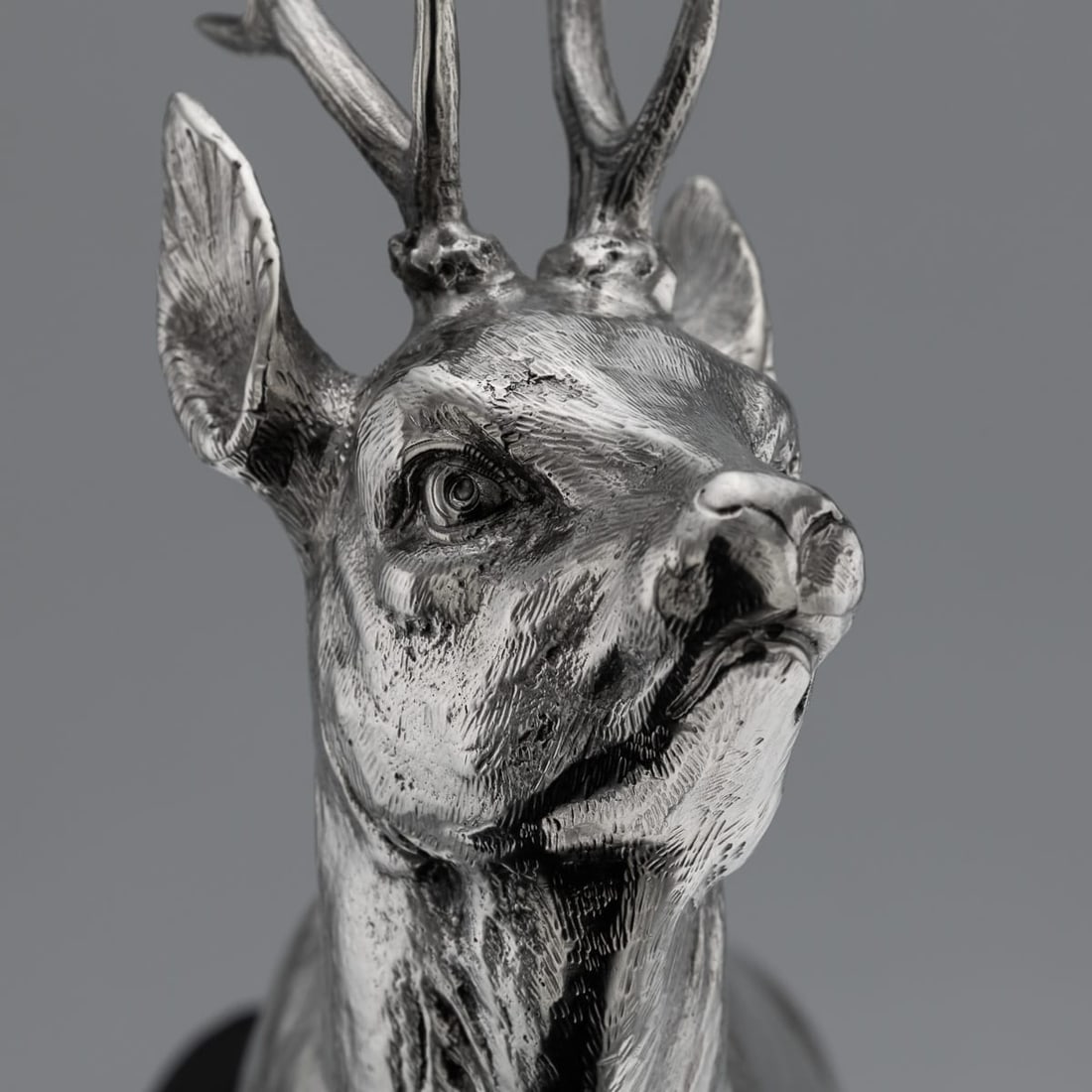 ANTIQUE 20thC GERMAN SOLID SILVER STATUES OF A REINDEER, HANAU c.1920 - 10