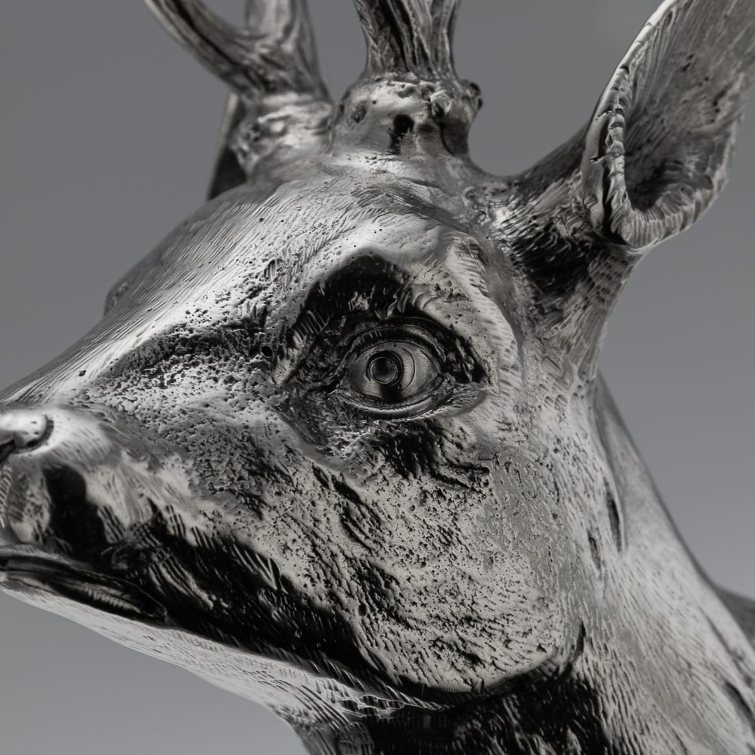 ANTIQUE 20thC GERMAN SOLID SILVER STATUES OF A REINDEER, HANAU c.1920 - 15
