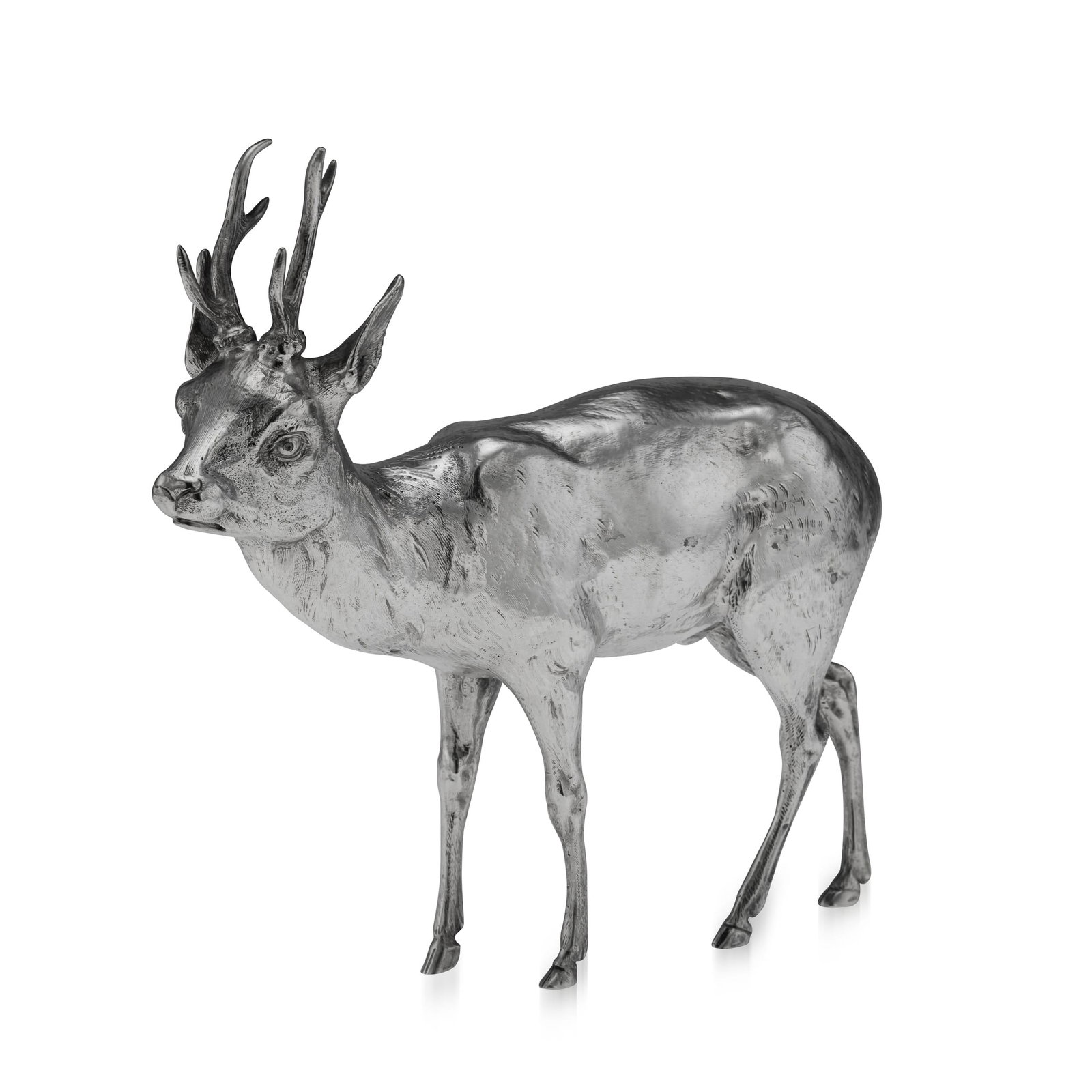 ANTIQUE 20thC GERMAN SOLID SILVER STATUES OF A REINDEER, HANAU c.1920: Antique early 20th Century German large solid silver statue, beautifully and realistically modelled as a reindeer. During the late 19th and early 20th Centuries, the German silver making centre of