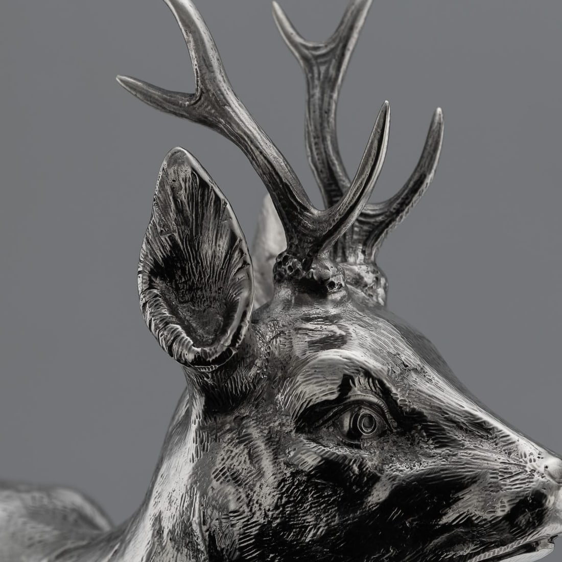 ANTIQUE 20thC GERMAN SOLID SILVER STATUES OF A REINDEER, HANAU c.1920 - 8