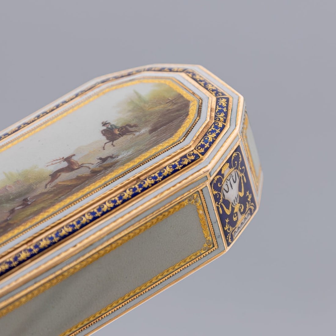 ANTIQUE 18thC GERMAN 18k GOLD & ENAMEL SNUFF BOX, FRERES JORDAN, HANAU c.1790 - 14
