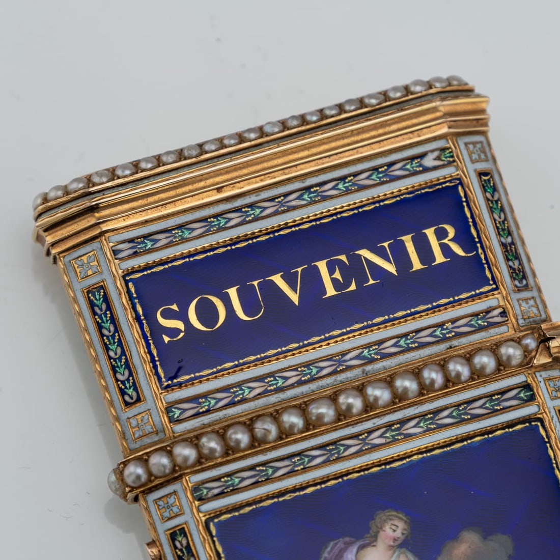 ANTIQUE 18thC SWISS GOLD, ENAMEL & SEED PEARL AIDE MEMOIRE "SOUVENIR" BOX c.1790 - 11