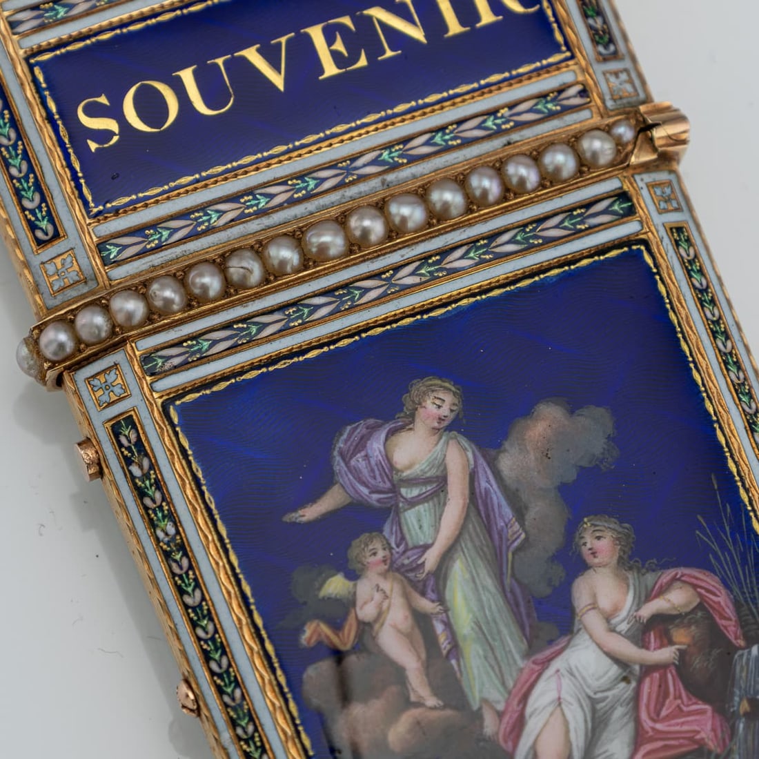 ANTIQUE 18thC SWISS GOLD, ENAMEL & SEED PEARL AIDE MEMOIRE "SOUVENIR" BOX c.1790 - 12