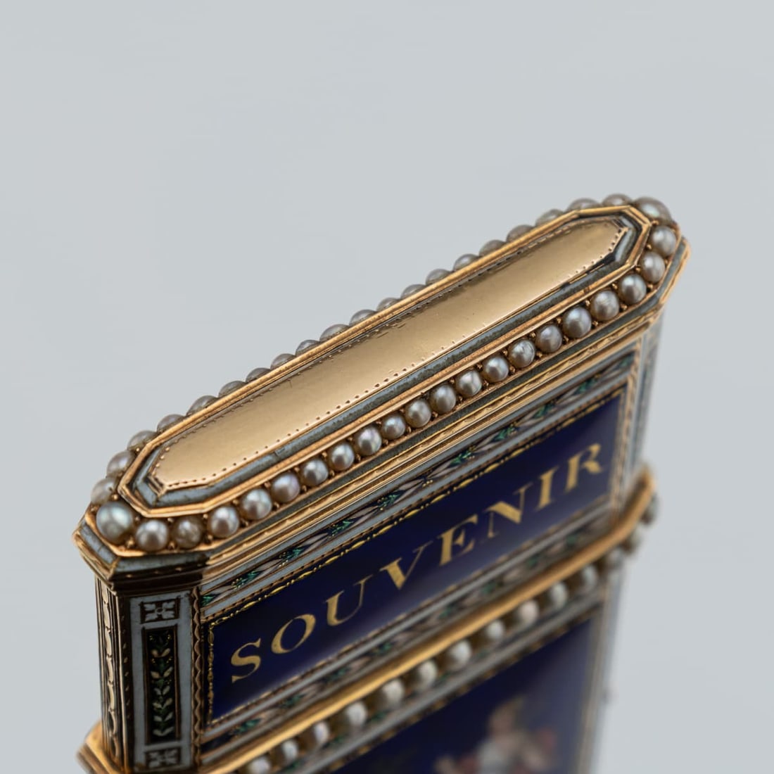 ANTIQUE 18thC SWISS GOLD, ENAMEL & SEED PEARL AIDE MEMOIRE "SOUVENIR" BOX c.1790 - 6