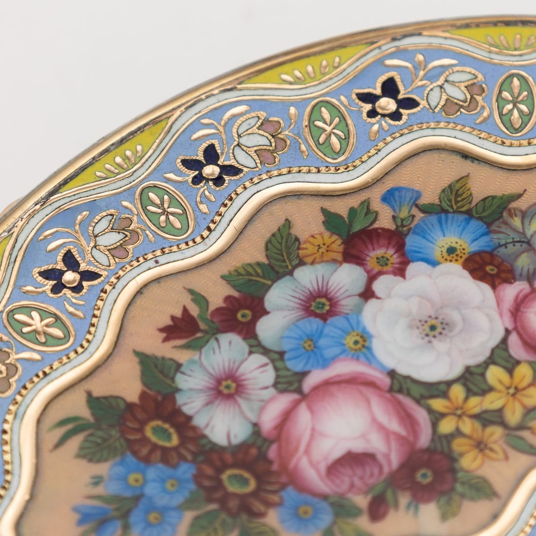 ANTIQUE 19thC SWISS 18k SOLID GOLD & ENAMEL SNUFF BOX, GENEVA c.1830 - 16