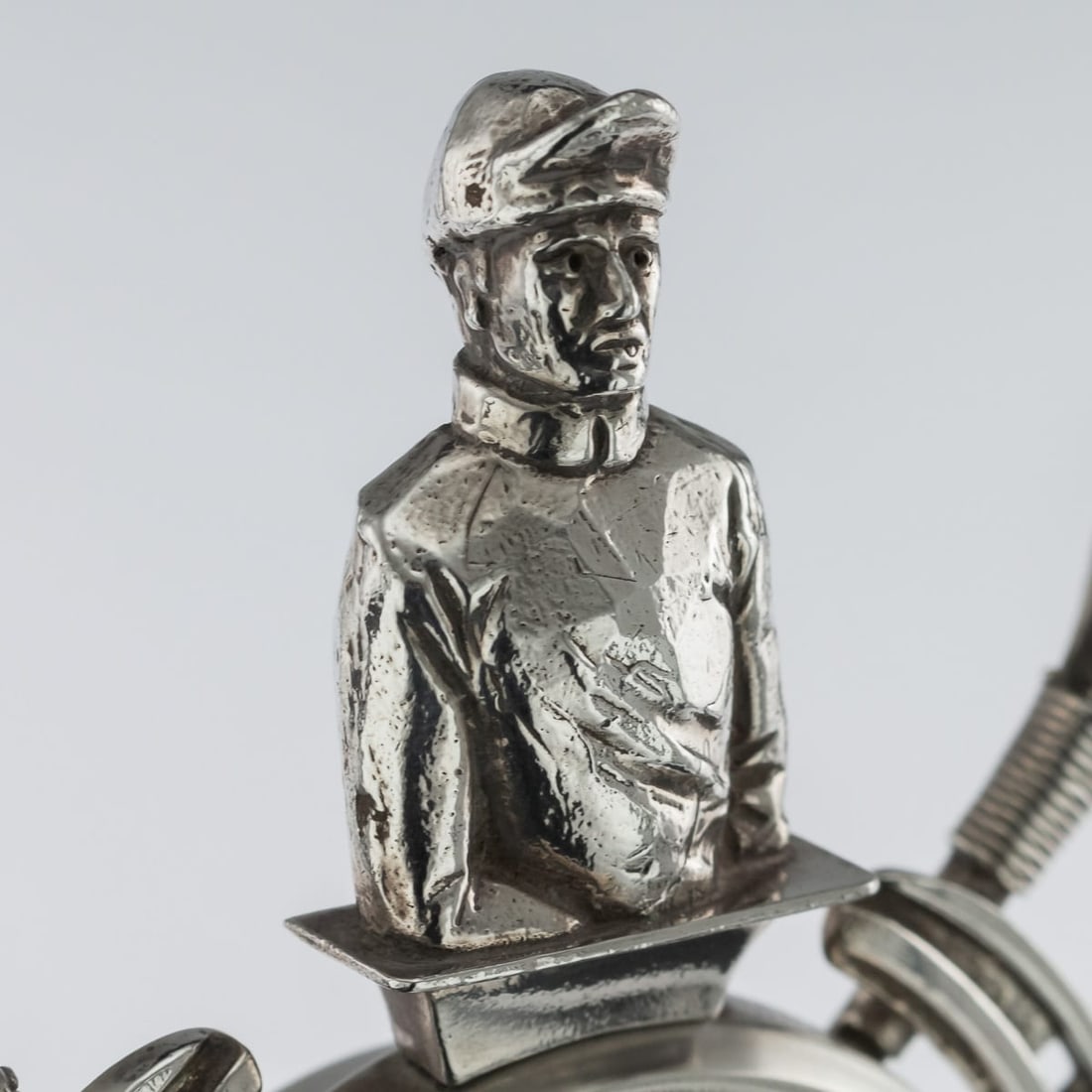 UNUSUAL 20thC SOLID SILVER HORSE RACING CLOCK, EDINBURGH c.1983 - 9
