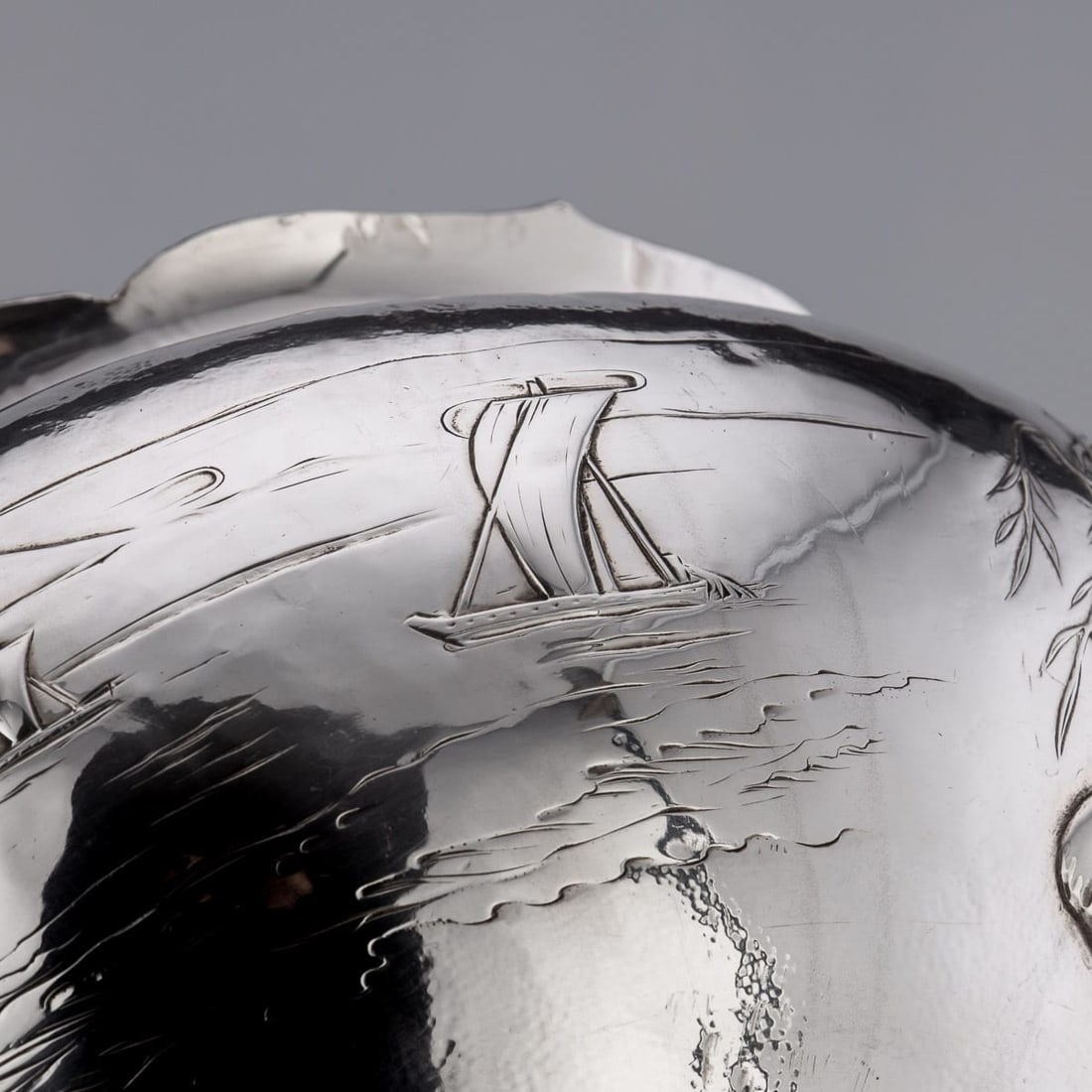ANTIQUE 20thC MEIJI JAPANESE SOLID SILVER FUJI MOUNTAIN BOWL c.1900 - 9