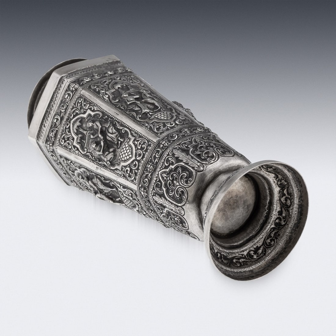ANTIQUE 20thC BURMESE REPOUSSÉ SOLID SILVER "VESSANTARA JATAKA" VASE c.1915 - 7
