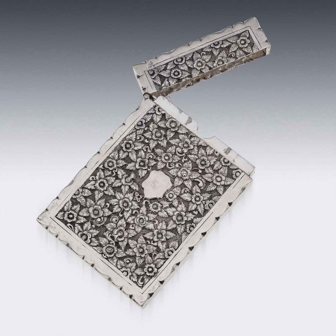 ANTIQUE 19thC INDIAN KUTCH SOLID SILVER CIGARETTE CASE c.1890 - 5