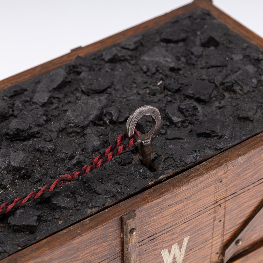 ANTIQUE 20thC EDWARDIAN OAK GWR RAILWAY LOCOMOTIVE TENDER BOX c.1900 - 9
