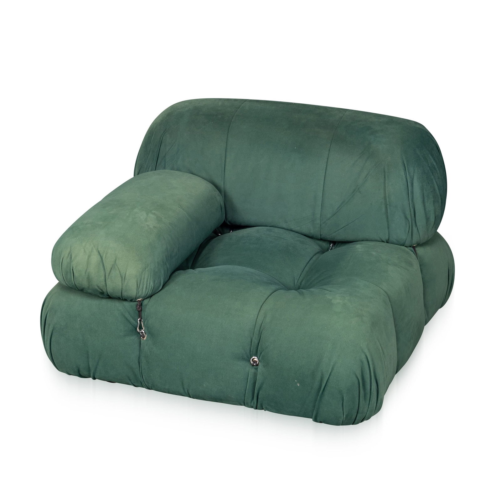 VINTAGE 20thC "CAMALEONDA" GREEN FABRIC ARMCHAIR BY MARIO BELLINI FOR C&B ITALIA: A “Camaleonda” armchair designed by Mario Bellini for C&B Italia, Italy, circa 1970, upholstered in green fabric. This sculptural, modular design is defined by its deep, generous