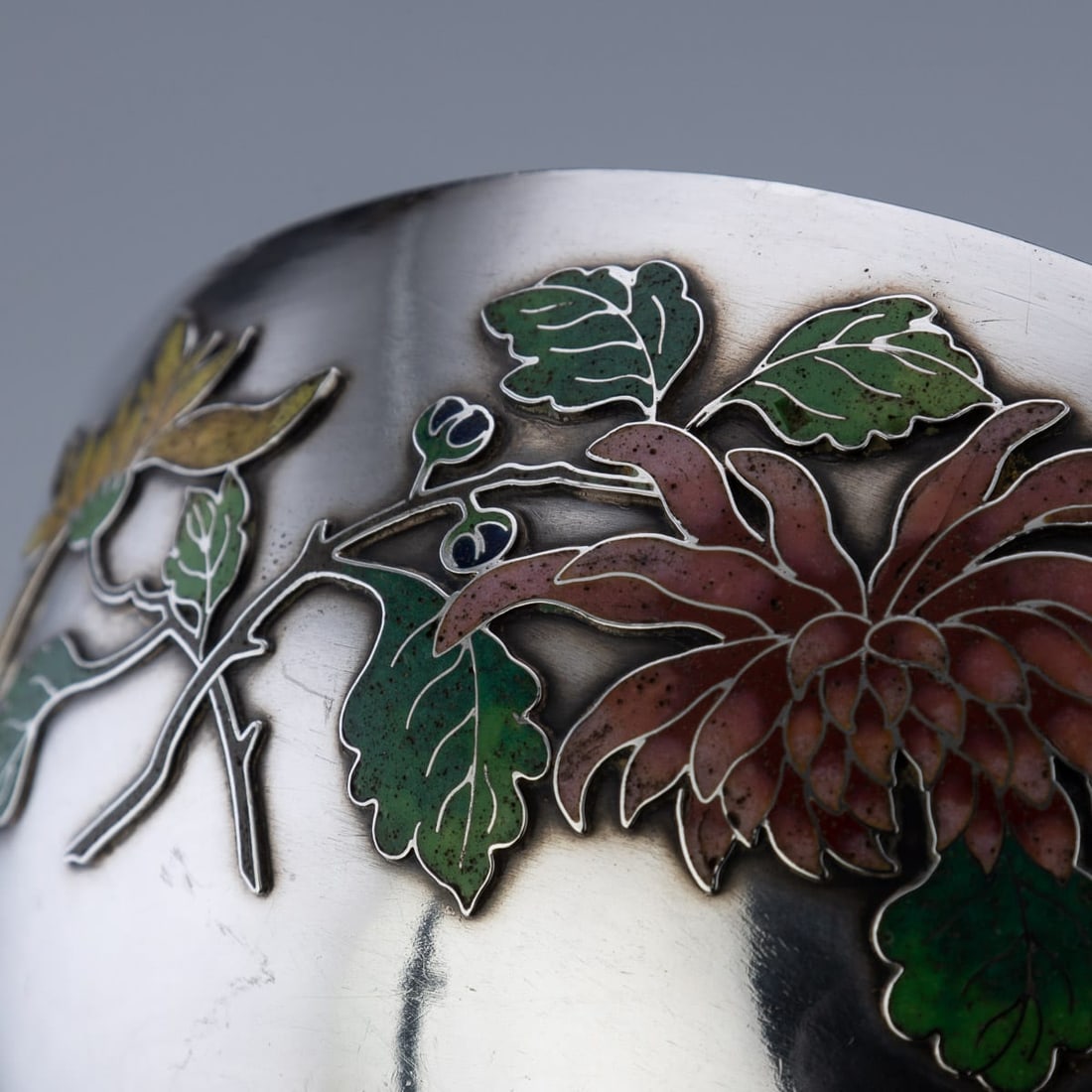 ANTIQUE 19thC RARE CHINESE EXPORT SOLID SILVER & ENAMEL BOWL, WANG HING c.1890 - 15