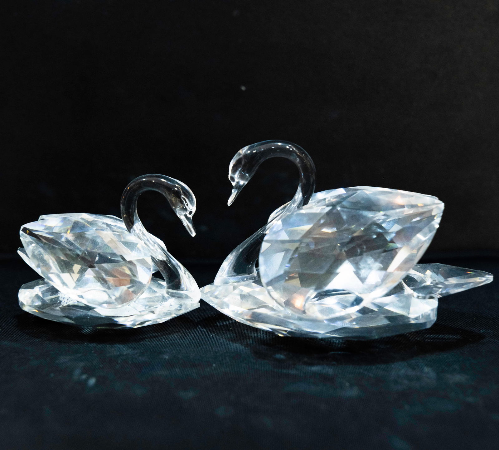 Swarovski Silver Crystal Swans (2) (1 of 1)