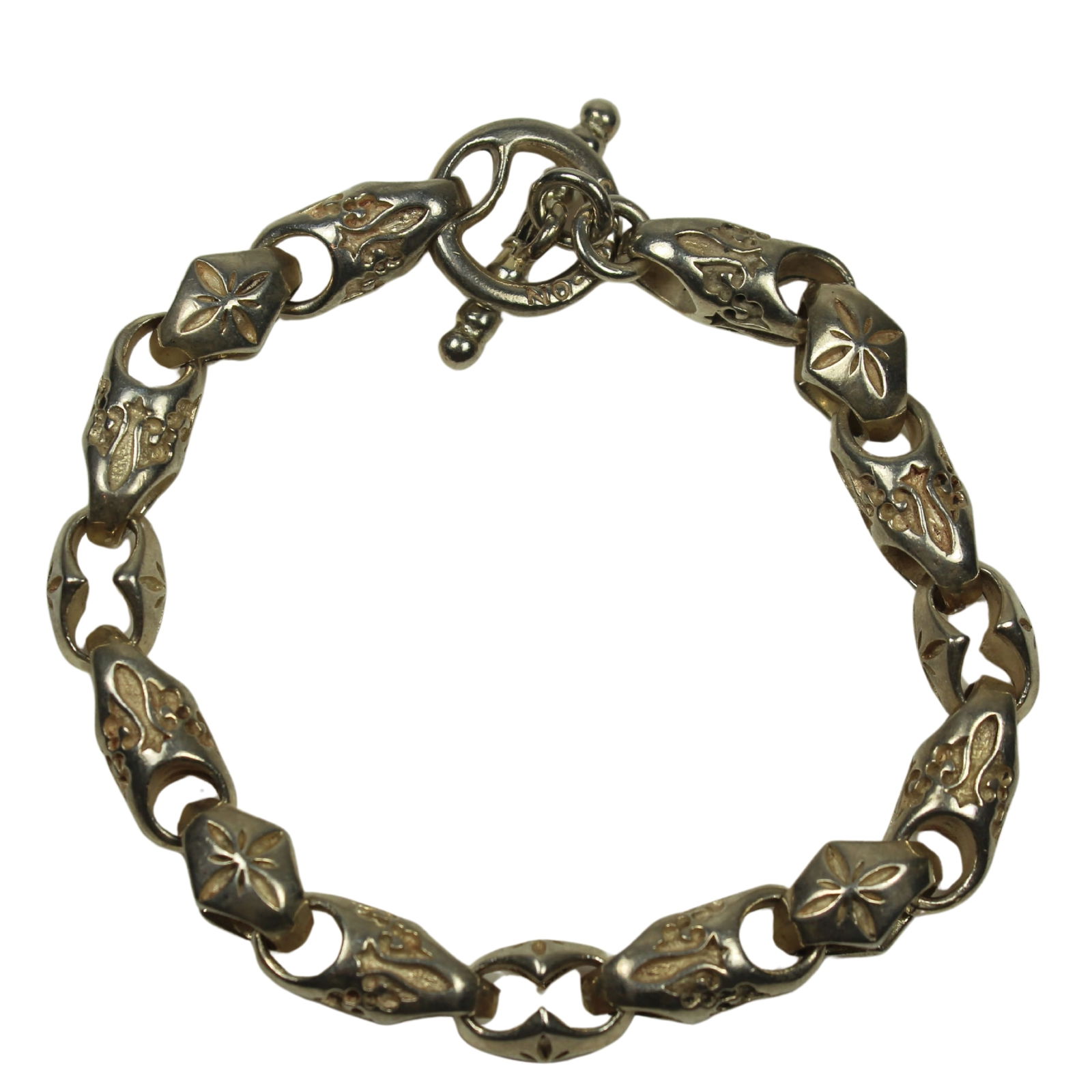 Fashionably chunky Sterling (925) Silver Bracelet (1 of 2)