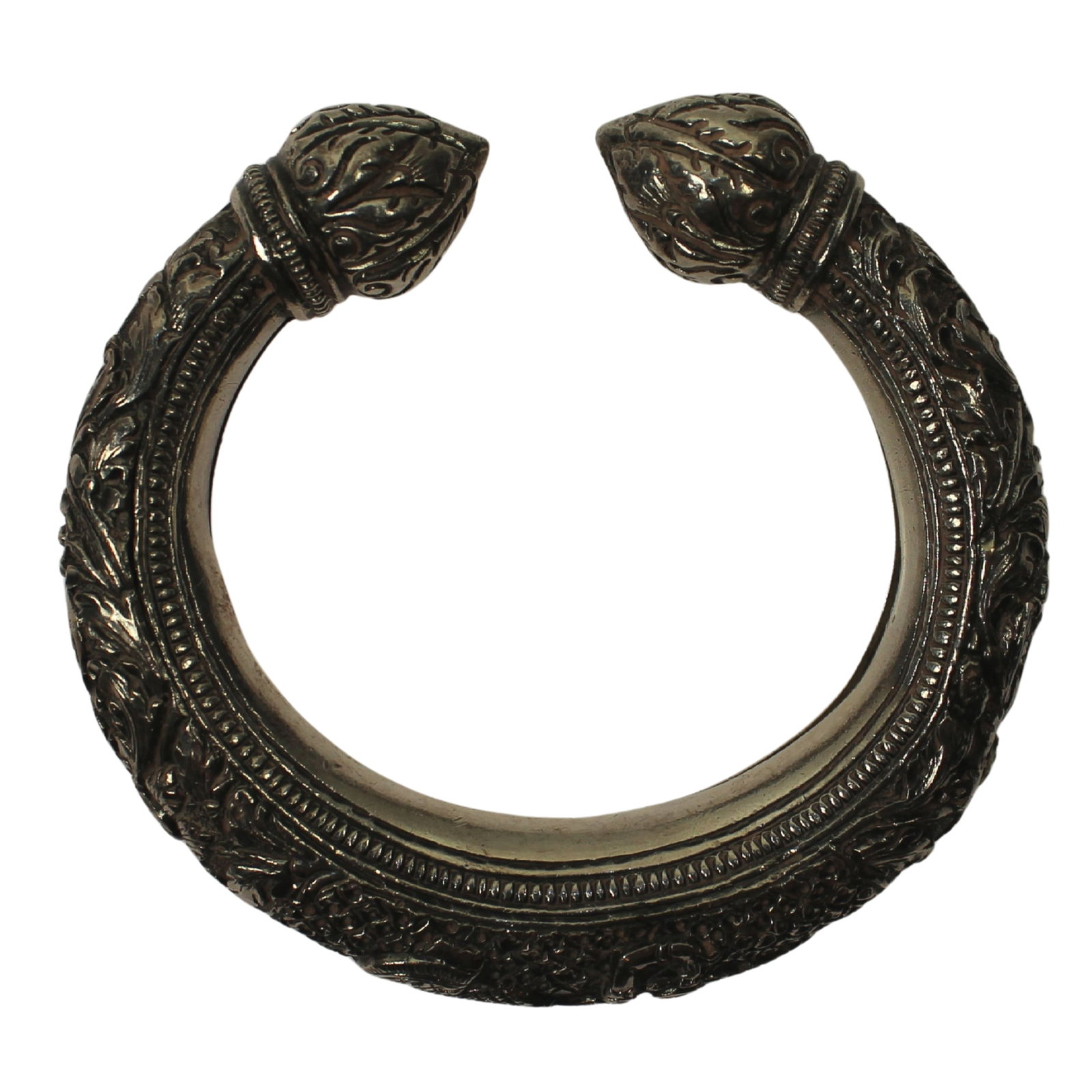 Thai Bracelet with intricate pattern in Sterling (925) Silver: Open-ended Size Weight 35gms Medium Bracelet