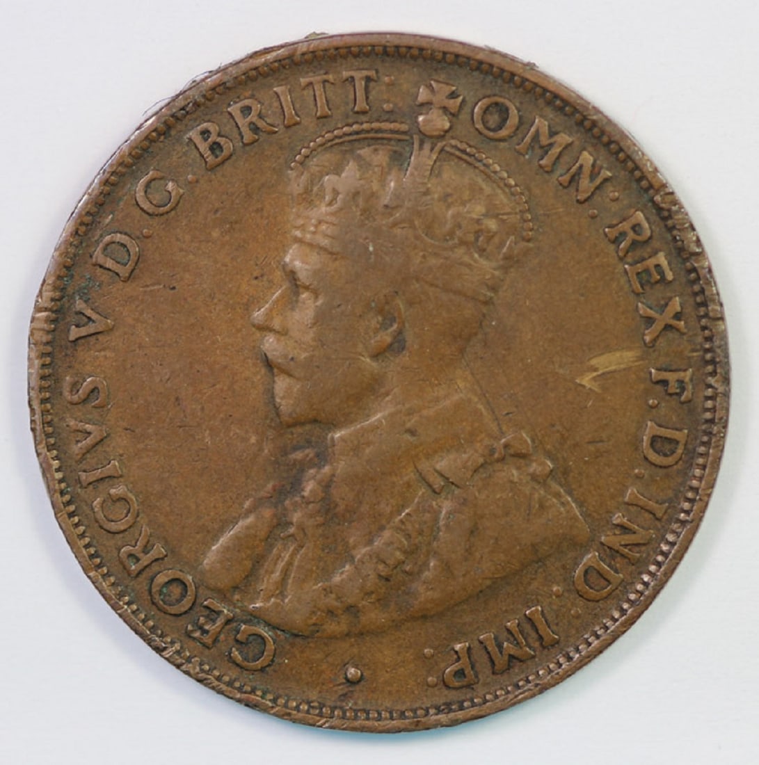 Australia 1927 'Indian Obverse' Penny, good Fine but with rim nicks and obverse scuff - 2