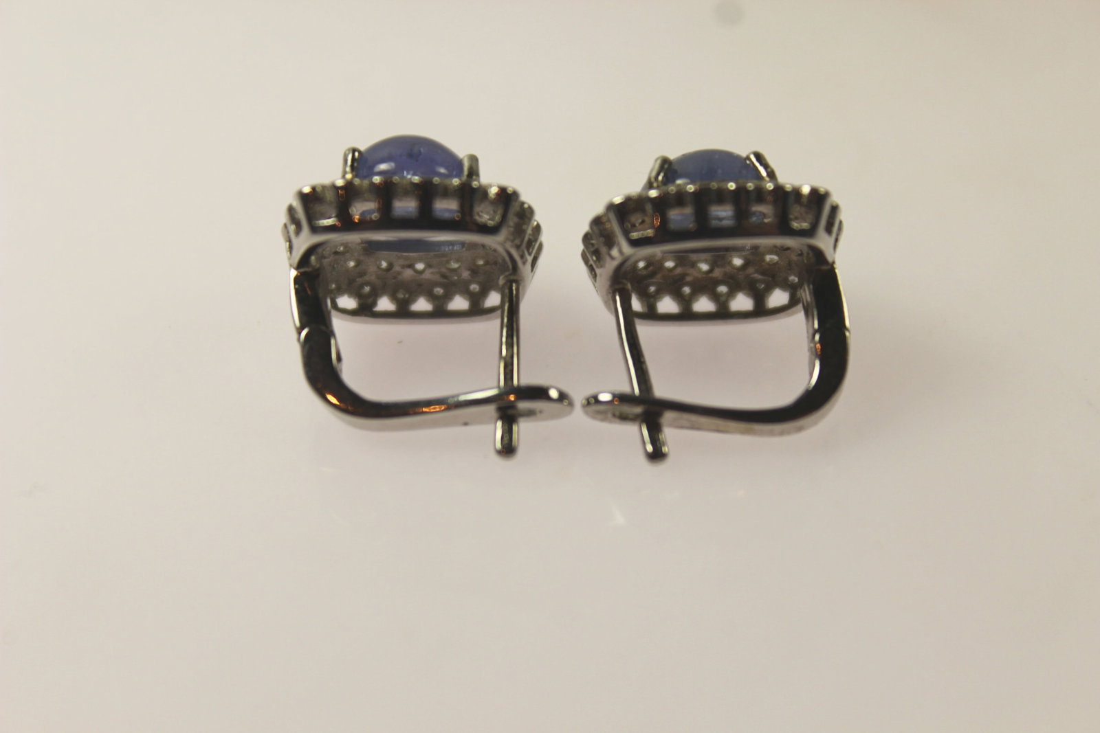 Tanzanite Cabochon & White Sapphire Earrings In Sterling (925) Silver (Pair) - 2