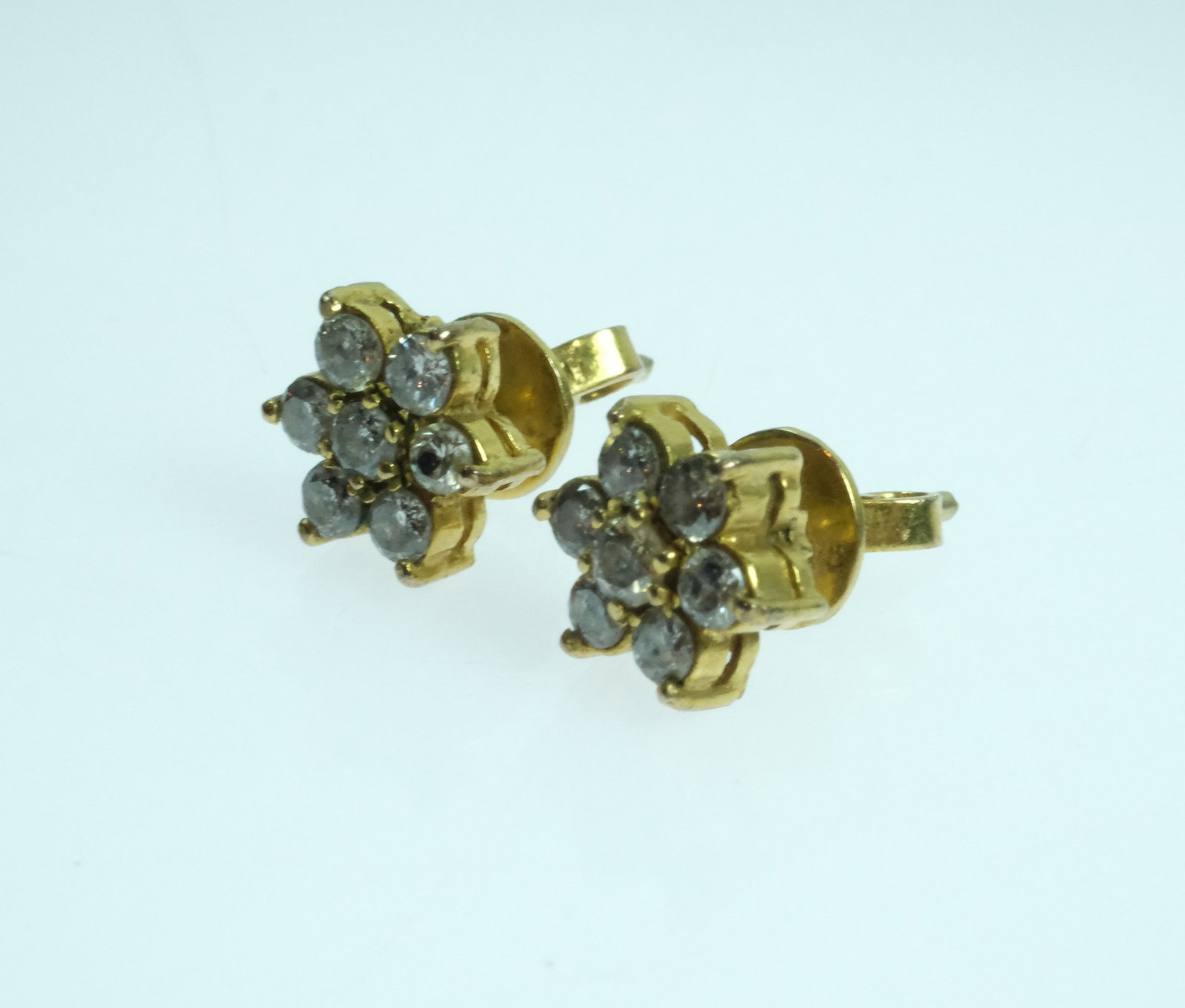 Daisy Cluster Diamond Earrings in 9ct Yellow Gold (Pair) - 3