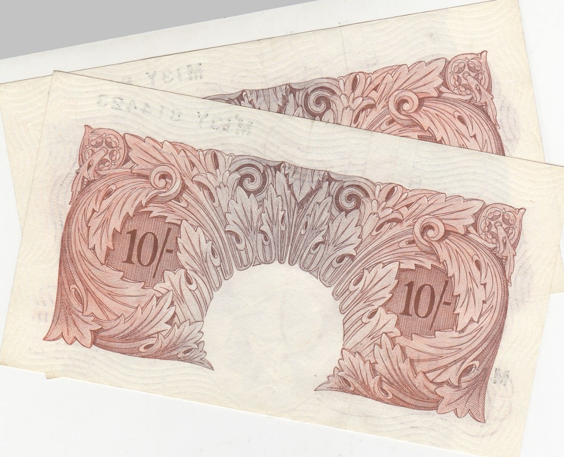 Great Britain 'O'Brien' 10/- (1955-60), good Extremely Fine OPQ (Consecutive Pair) - 2