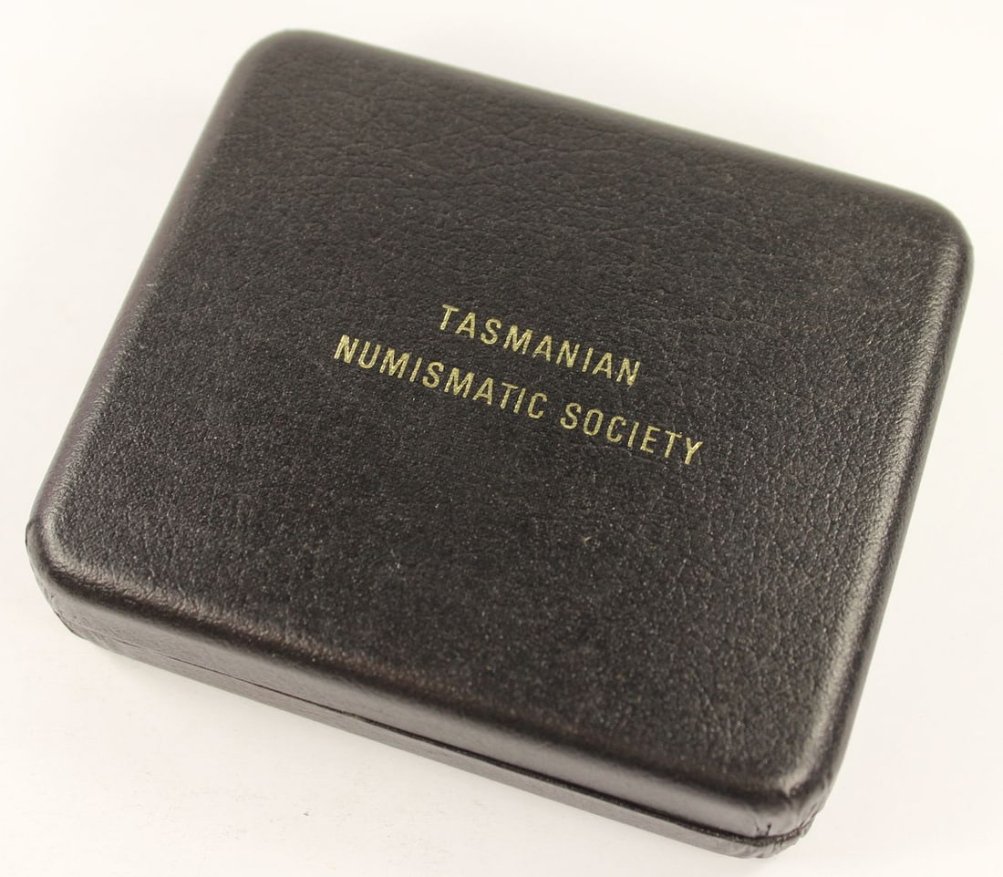 Australia Tasmanian Numismatic Society 1877-1977 'Port Arthur Final Settlement' Bronze Medal, Uncirc - 4