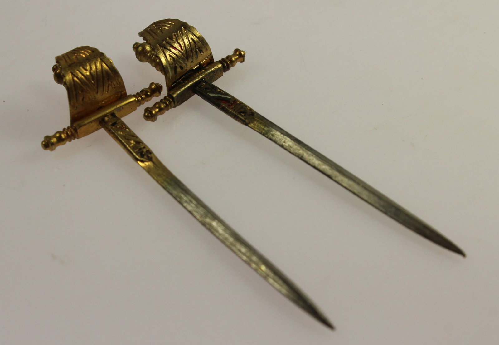 Miniature Duelling Swords (Pair) - 2