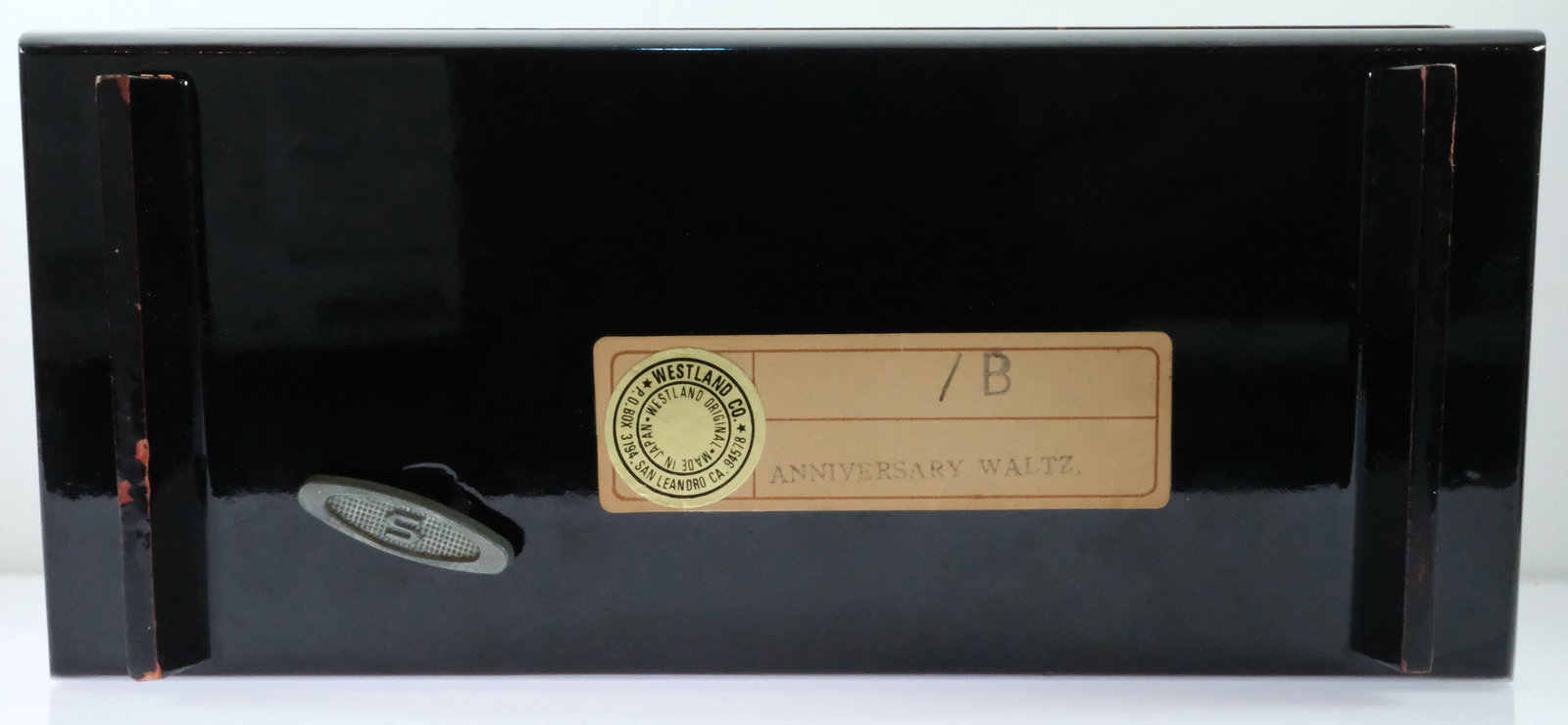 Modern Japanese Black Lacquer Jewellery Music Box - 3