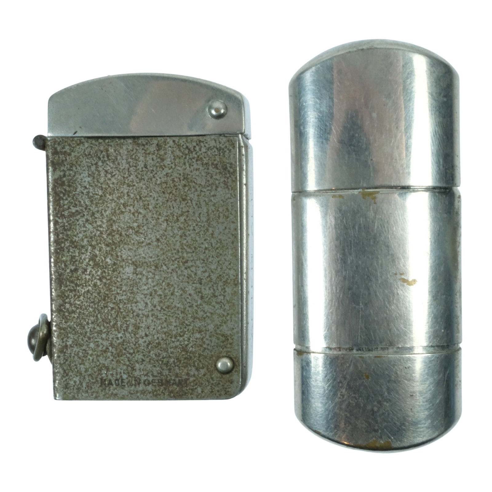 Cigarette Lighters one with Automatic Lighting Mechanism (2 items) (1 of 8)