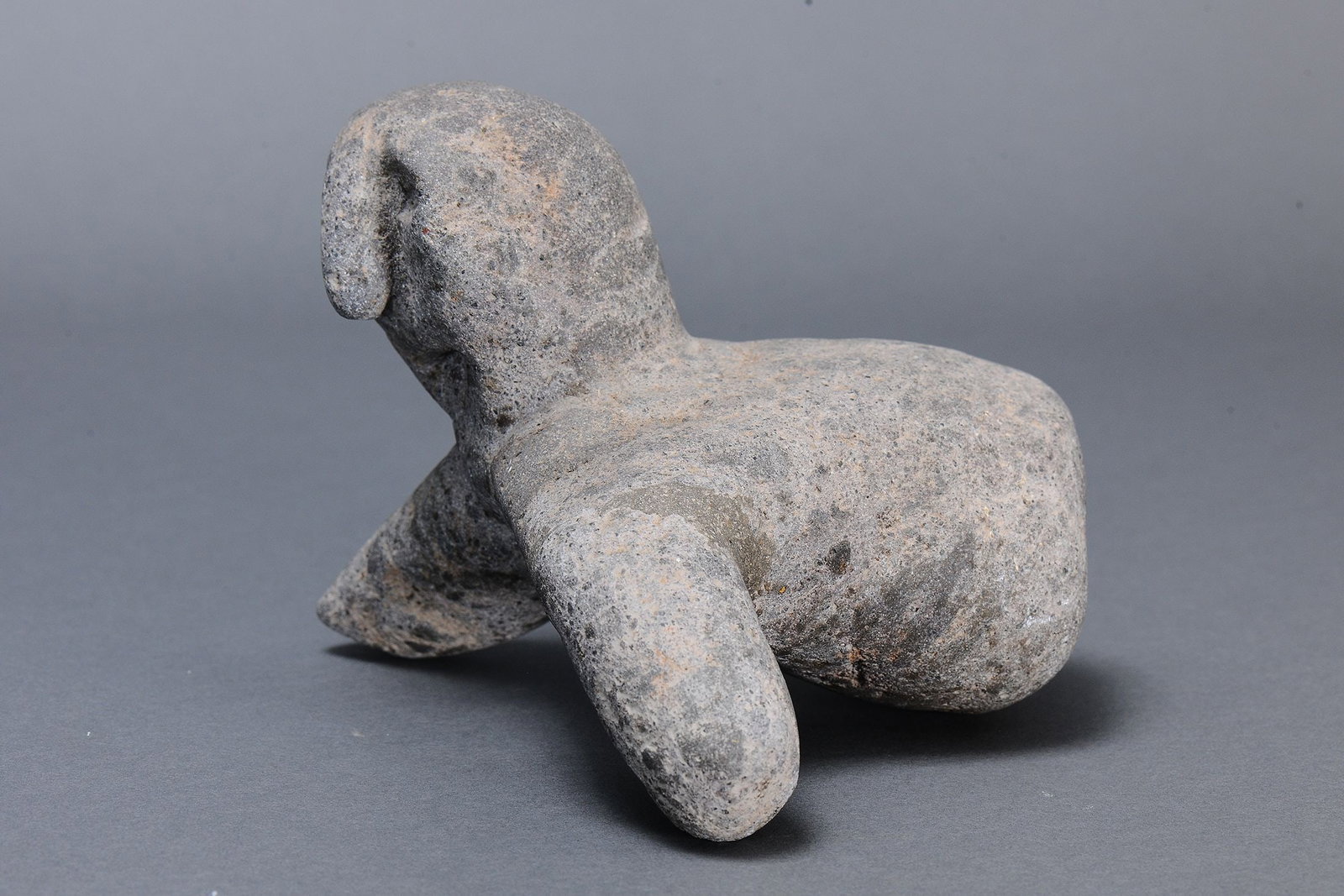 RARE EARLY ANTHROPOMORPHIC STONE FIGURE, HIGHLANDS, MOUNT HAGEN REGION, PAPUA NEW GUINEA - 3